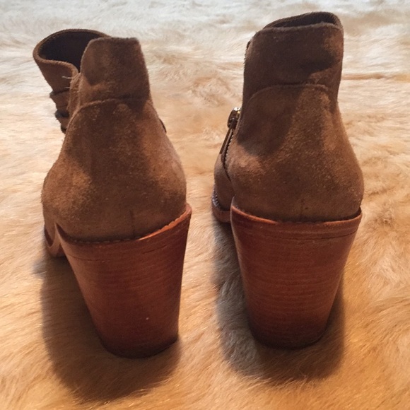 Suede booties - Picture 2 of 4